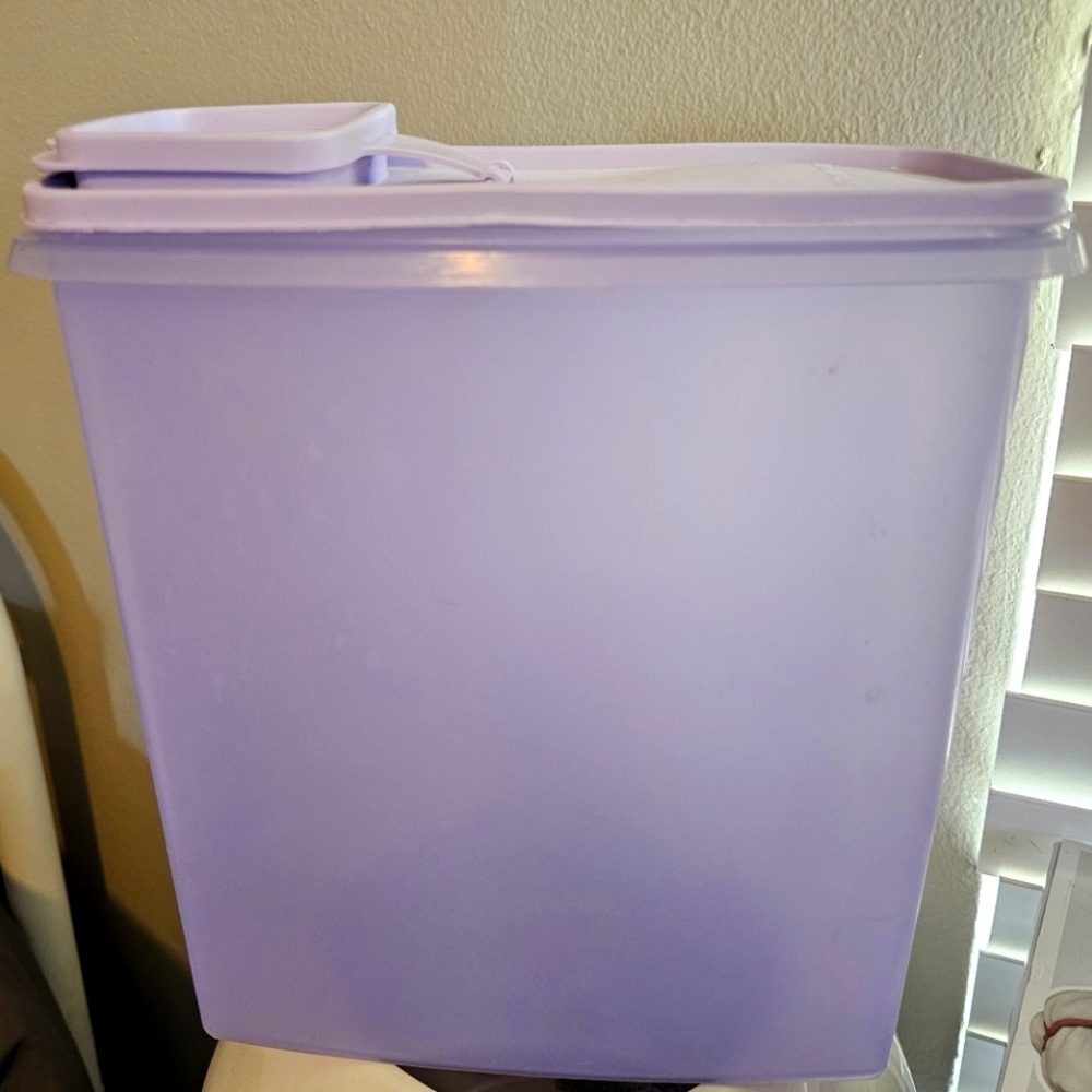 Tupperware Purple Super Handy Storer Container Large Cereal